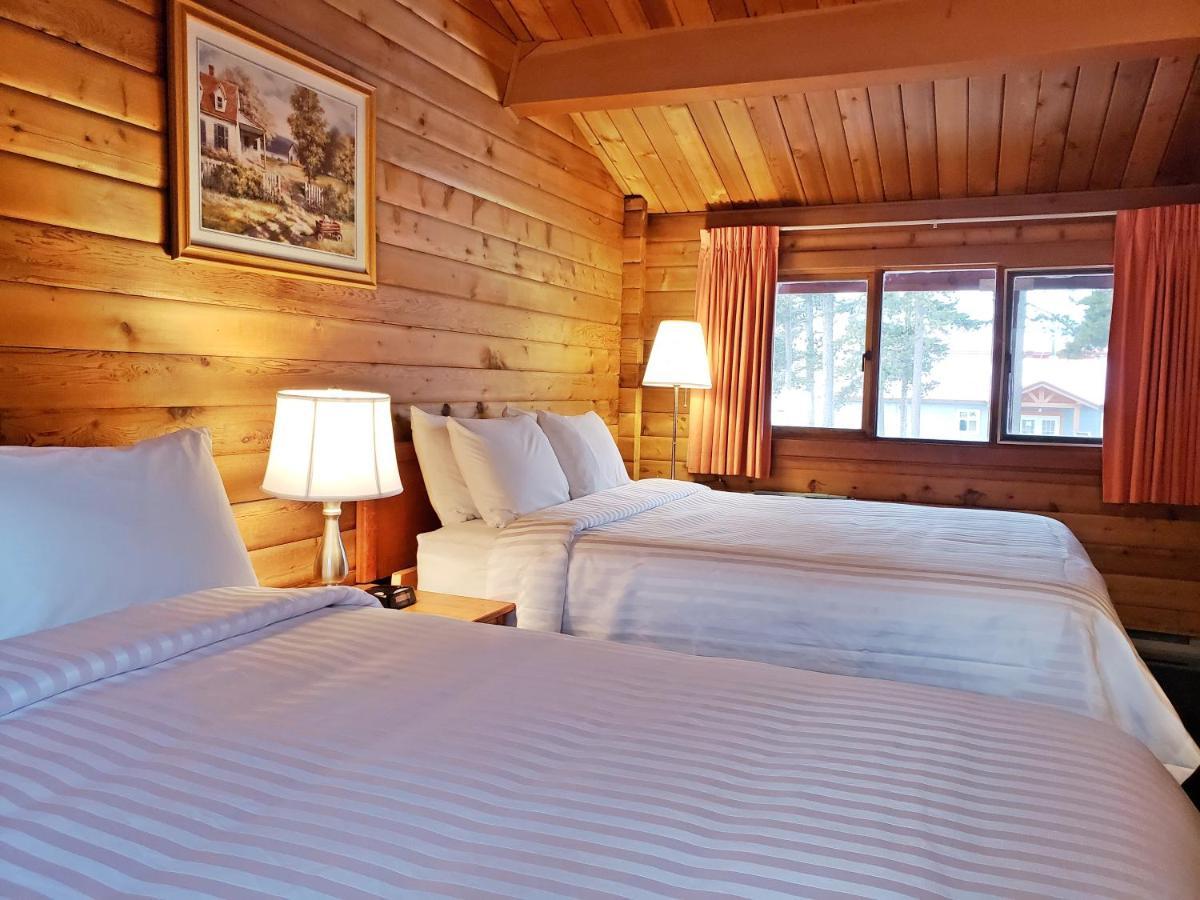 Rocky Inn Valemount Kültér fotó