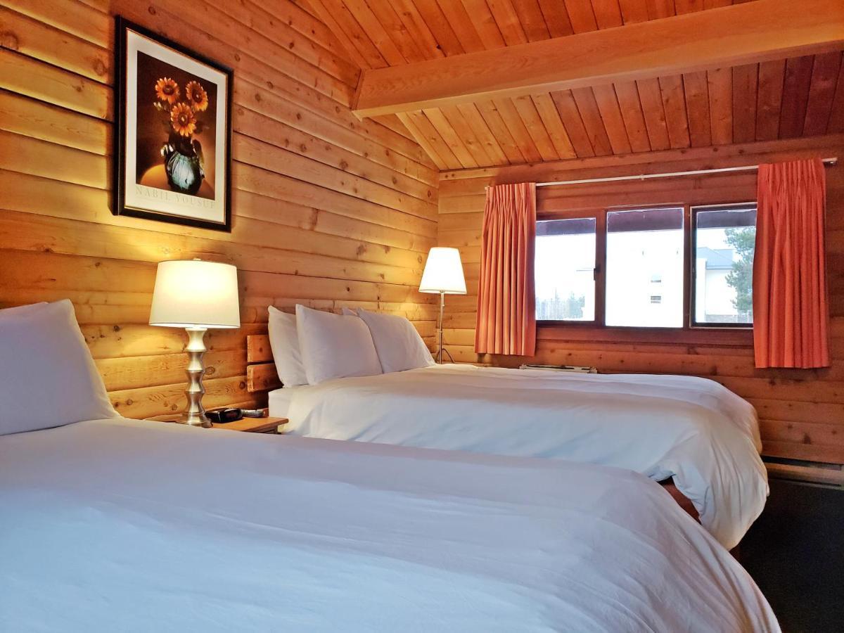 Rocky Inn Valemount Kültér fotó