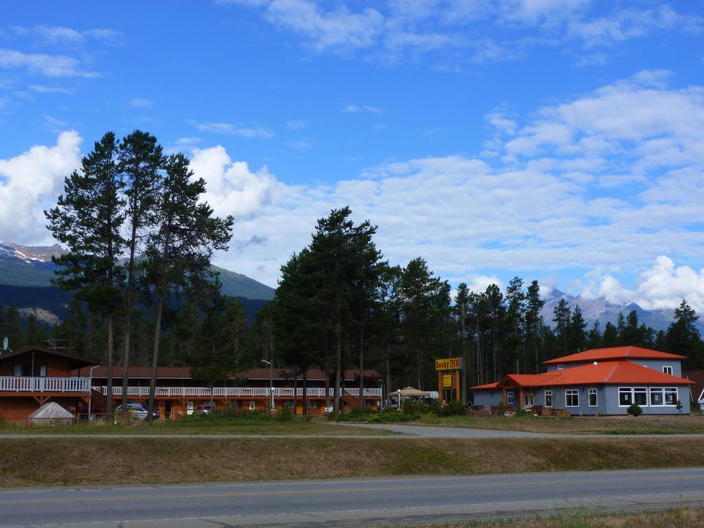 Rocky Inn Valemount Kültér fotó